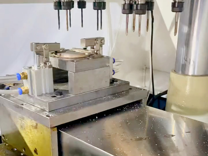 高速鉆攻機好不好？設備特點！