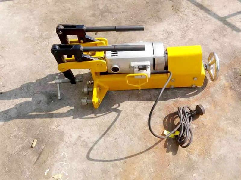 內燃鋼軌鉆孔機怎么操作使用？